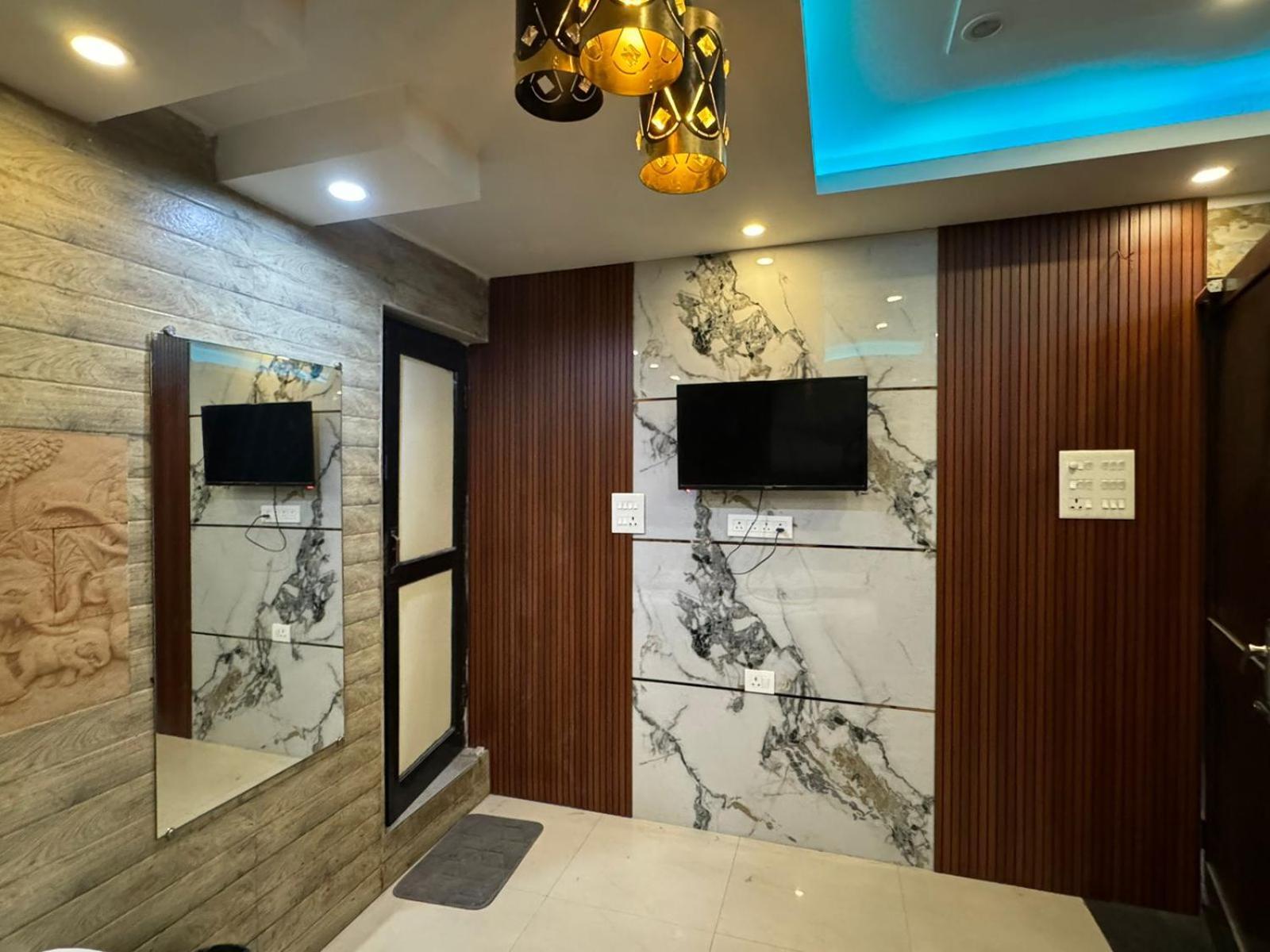 Hotel Dev Ganga ริชิเคช ภายนอก รูปภาพ