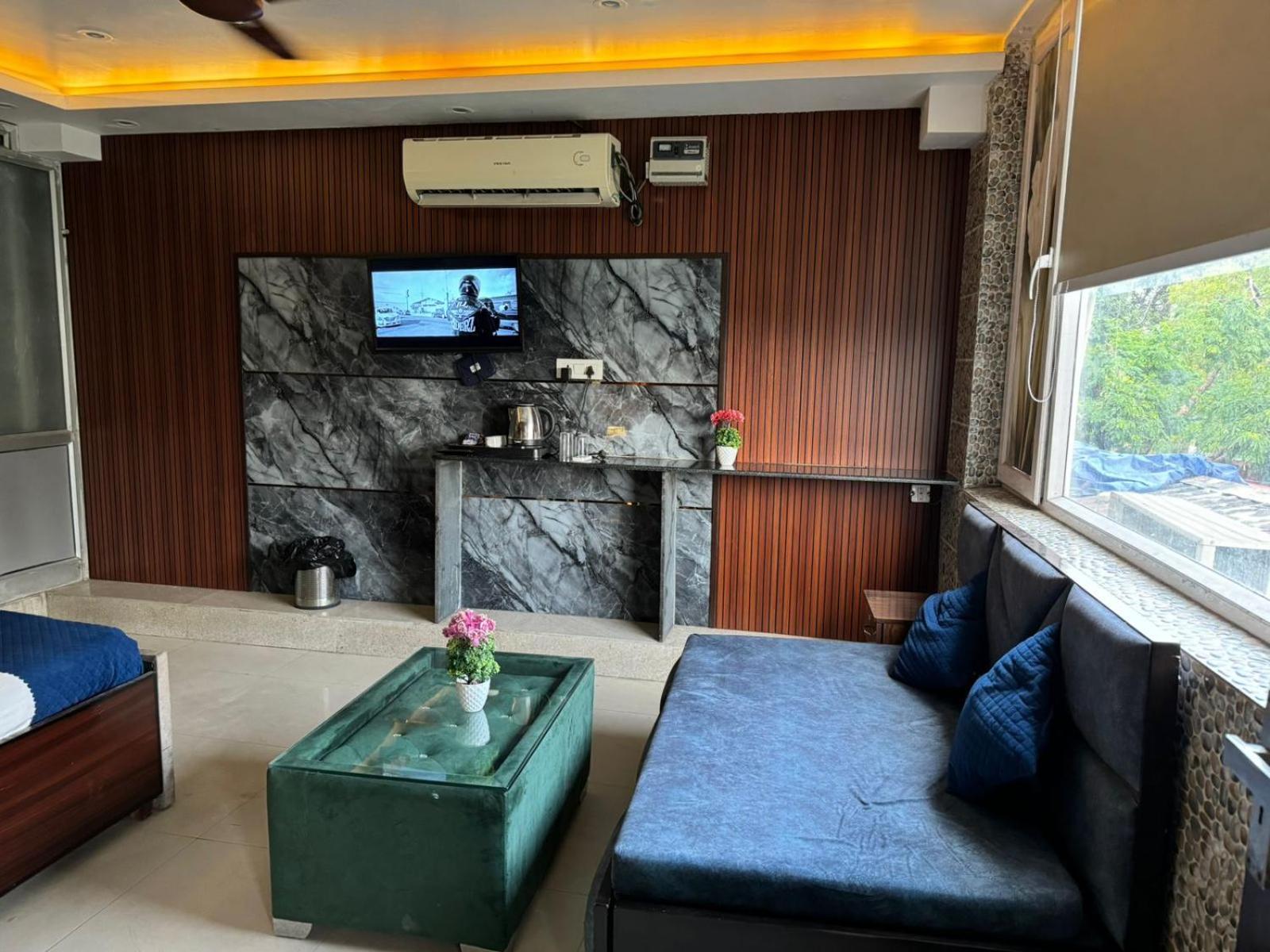 Hotel Dev Ganga ริชิเคช ภายนอก รูปภาพ